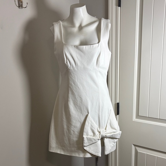 ELLIATT Rays Dress White Bow Square Neck Sleeveless Back Zip Party Date Sz L - Picture 4 of 14
